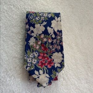Liberty of London 100% Cotton Necktie in Blue Pink and White Floral Print